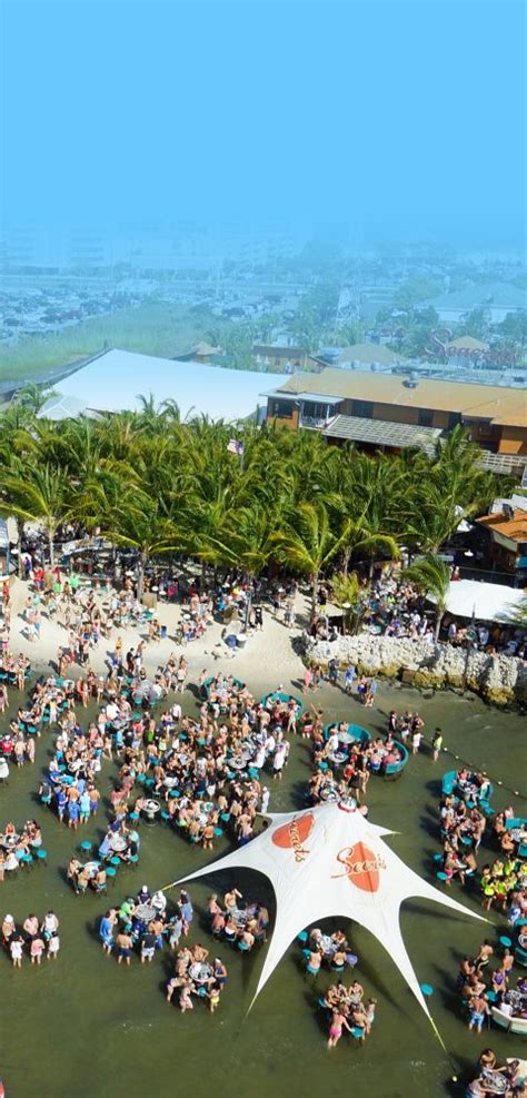 seacrets live cam|Seacrets Bar Live Webcam